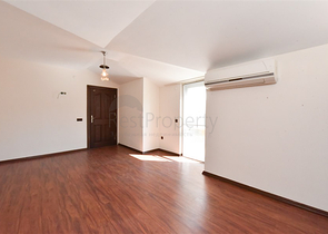 Geräumiges Penthouse vom Eigentümer 3+1 mit separater Küche 200 Meter vom Meer entfernt in der Nähe von Oba