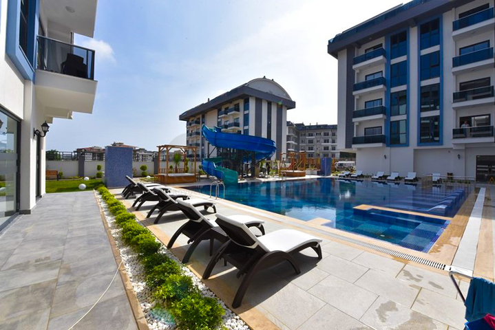 Neue Wohnung im Bezirk Oba in Verbindung mit der Infrastruktur