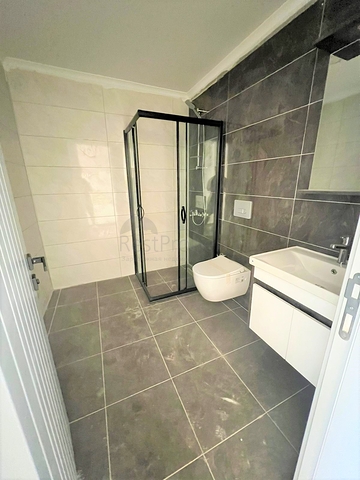 Penthouse 2+1 in Verbindung mit der Infrastruktur im Bezirk Oba