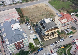 Penthouse 2+1 in Verbindung mit der Infrastruktur im Bezirk Oba