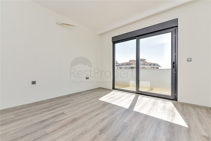 Geräumige Wohnung im neuen Komplex des Bezirks Oba