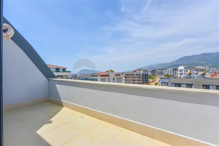 Geräumige Wohnung im neuen Komplex des Bezirks Oba