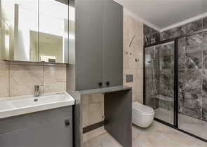 Geräumige Wohnung im neuen Komplex des Bezirks Oba