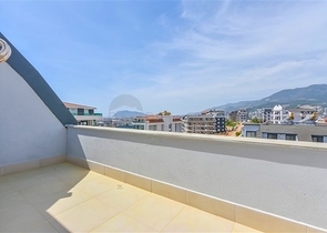 Geräumige Wohnung im neuen Komplex des Bezirks Oba