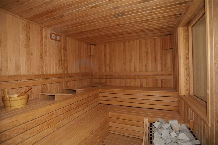 1+1 Wohnung im Stadtteil Mahmutlar, nur 350 Meter vom Meer entfernt 