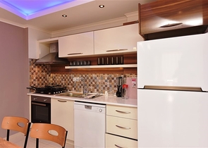 1+1 Wohnung im Stadtteil Mahmutlar, nur 350 Meter vom Meer entfernt 