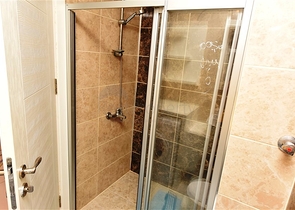 1+1 Wohnung im Stadtteil Mahmutlar, nur 350 Meter vom Meer entfernt 