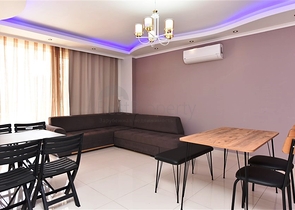 1+1 Wohnung im Stadtteil Mahmutlar, nur 350 Meter vom Meer entfernt 