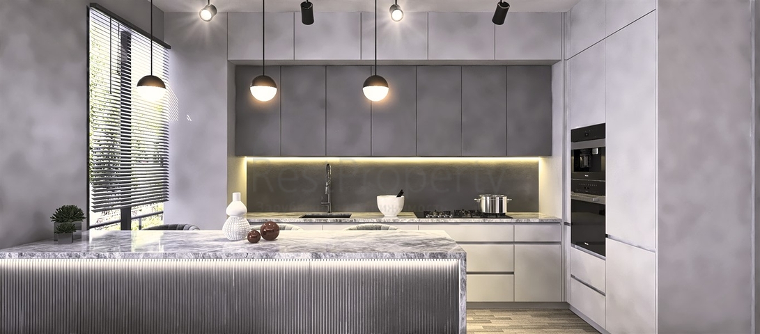 Investitionsprojekt in der Bauphase in Mersin, 500 m vom Meer entfernt