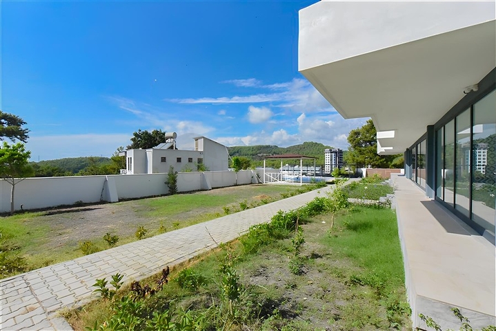 1+1 Wohnung in einem neuen Komplex im Stadtteil Avsallar