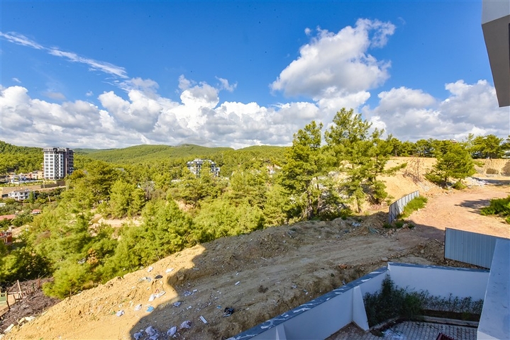 1+1 Wohnung in einem neuen Komplex im Stadtteil Avsallar