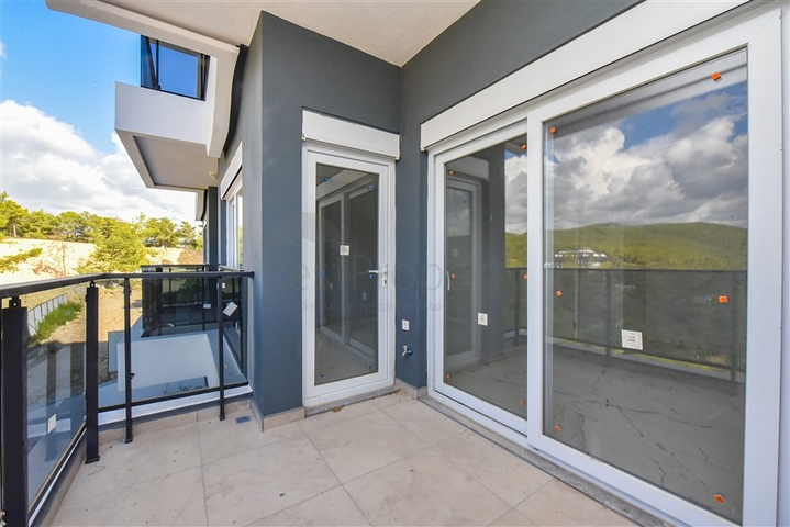 1+1 Wohnung in einem neuen Komplex im Stadtteil Avsallar