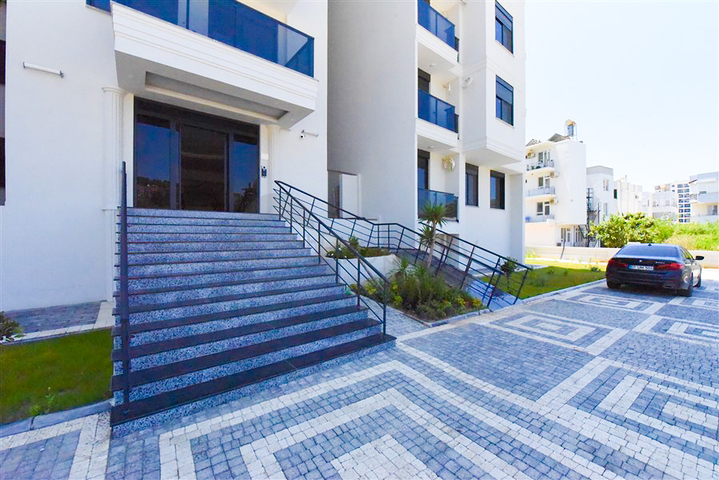 2+1 Apartment mit Bergblick