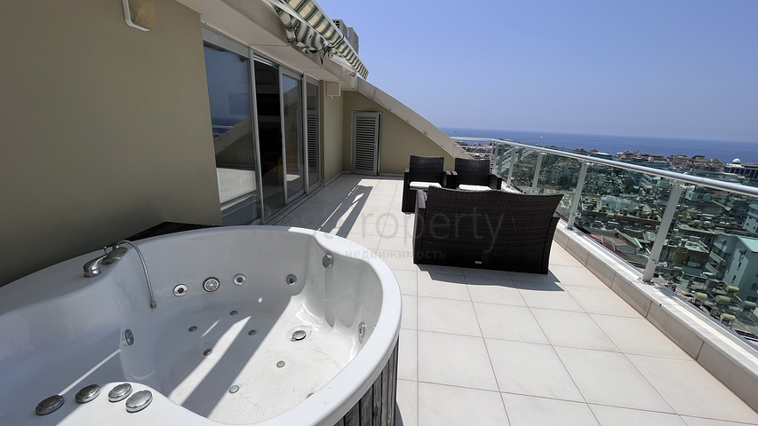 Schicke Duplex 3+1 im Komplex