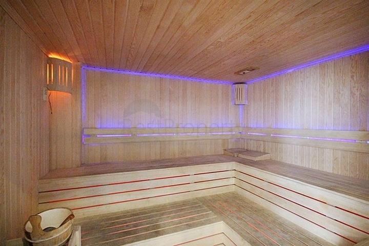 Schicke Duplex 3+1 im Komplex