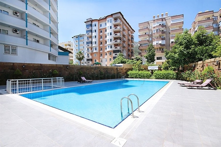 Schicke Duplex 3+1 im Komplex