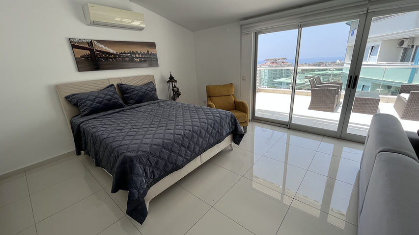 Schicke Duplex 3+1 im Komplex