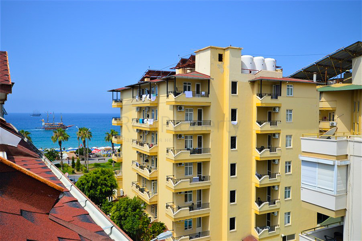 Duplex-Penthouse 3+1 100 m vom Meer entfernt