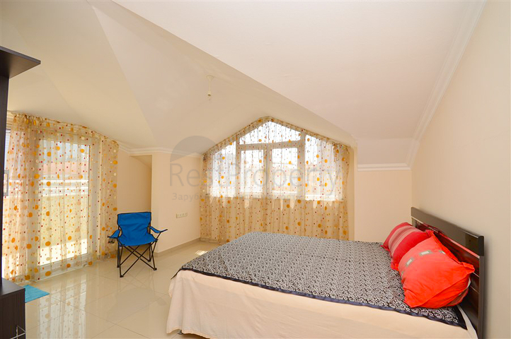 Duplex-Penthouse 3+1 100 m vom Meer entfernt