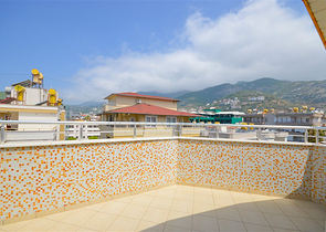 Duplex-Penthouse 3+1 100 m vom Meer entfernt