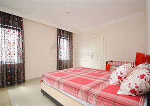 Duplex-Penthouse 3+1 100 m vom Meer entfernt