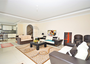 Duplex-Penthouse 3+1 100 m vom Meer entfernt