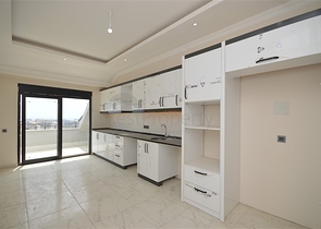 Ideale 3+1 Unterkunft mit hervorragender Infrastruktur, in der Gegend von Oba.