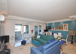 Gemütliche 2+1 Wohnung mit eigenem Gartengrundstück