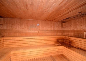 Gemütliche 2+1 Wohnung mit eigenem Gartengrundstück