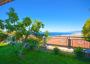 Gemütliche 2+1 Wohnung mit eigenem Gartengrundstück