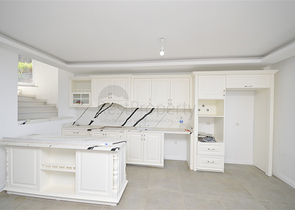 3+1 Art Villa in Kargicak 