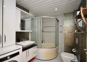 Geräumige Dreizimmerwohnung mit separater Küche im Stadtteil Oba