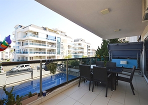 Geräumige Dreizimmerwohnung mit separater Küche im Stadtteil Oba