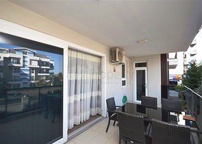 Geräumige Dreizimmerwohnung mit separater Küche im Stadtteil Oba