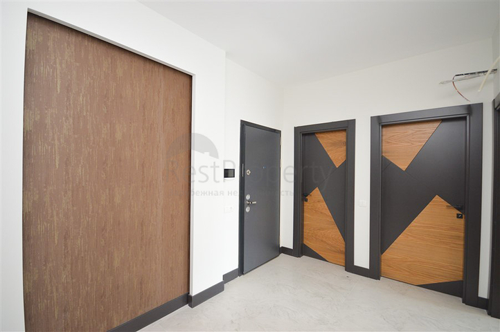 Gewerbeflächen zur Miete in einem vielversprechenden Bereich sind beide