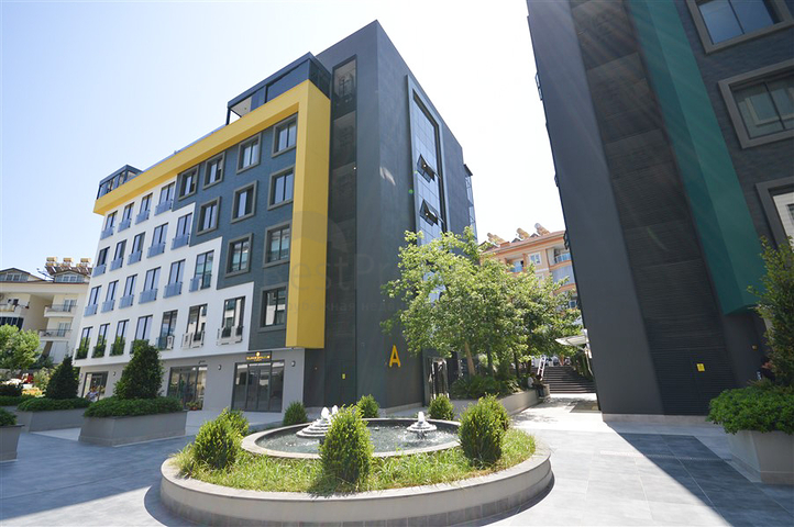 Gewerbeflächen zur Miete in einem vielversprechenden Bereich sind beide