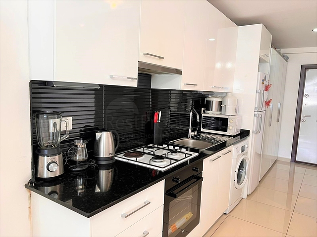 Studio in einem berühmten und begehrten Komplex in der Gegend von Dschikkilli