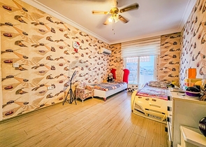 Möbliertes 4+1 Penthouse in einem der Wohnkomplexe von Mahmutlar