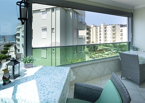 Apartment mit 2+1 Grundriss an der ersten Küste in beide Richtungen