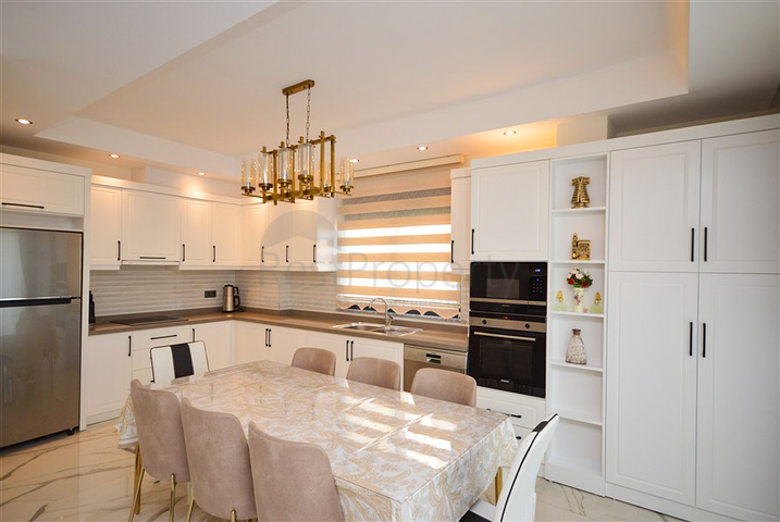 Villa 5+1 in Kargicak