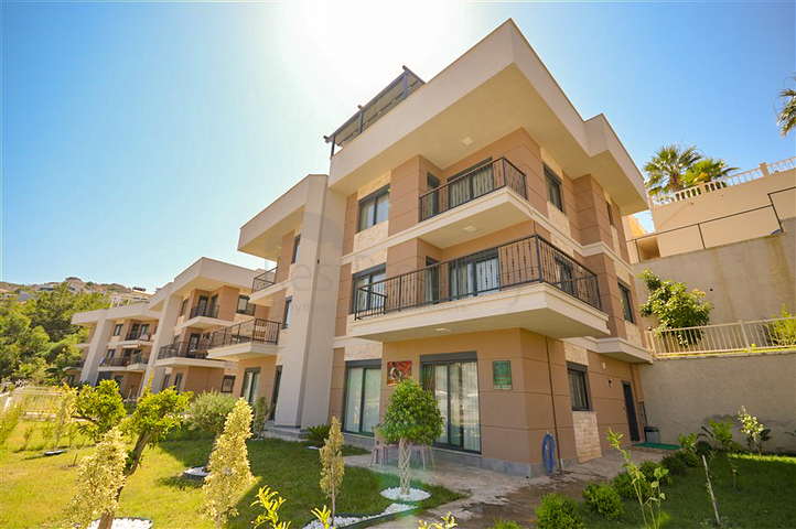 Villa 5+1 in Kargicak