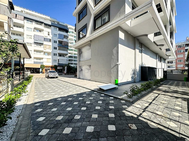 1+1 Wohnung mit hervorragender Infrastruktur im Stadtteil Mahmutlar