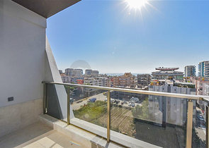 1+1 Wohnung mit hervorragender Infrastruktur im Stadtteil Mahmutlar