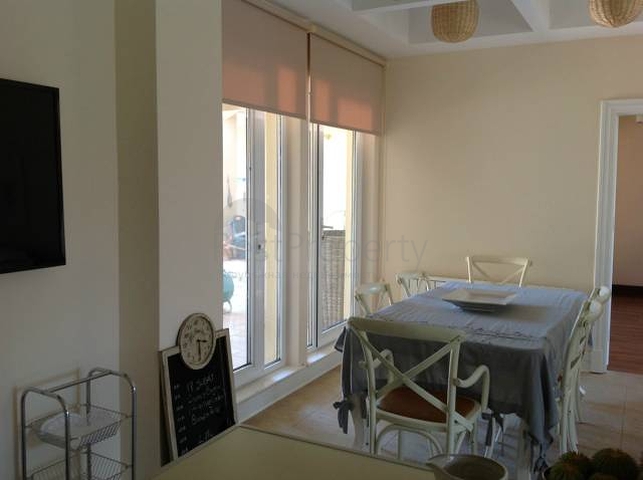 Moderne Villen mit Garten in einer Anlage in Antalya