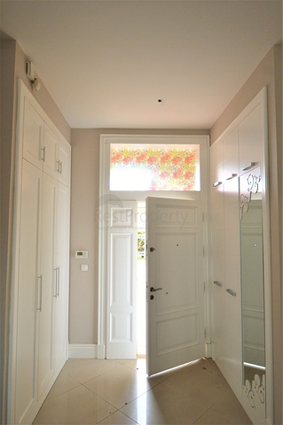 Moderne Villen mit Garten in einer Anlage in Antalya