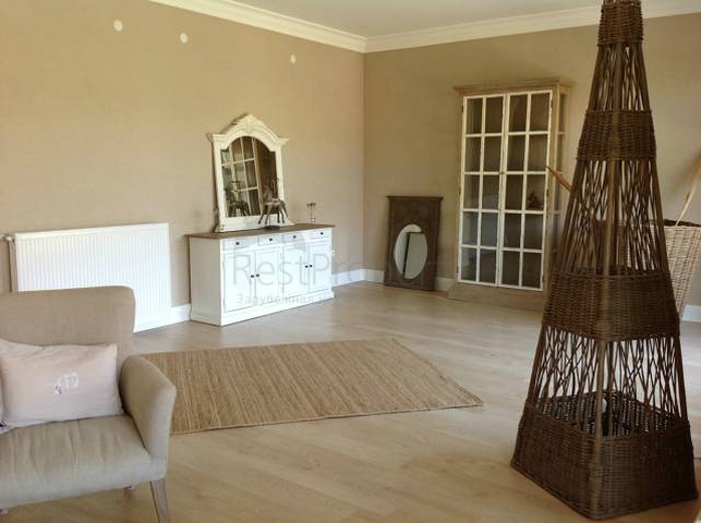 Moderne Villen mit Garten in einer Anlage in Antalya