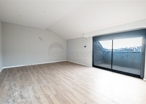 Geräumiges 4+1 Penthouse in der Nähe von Oba