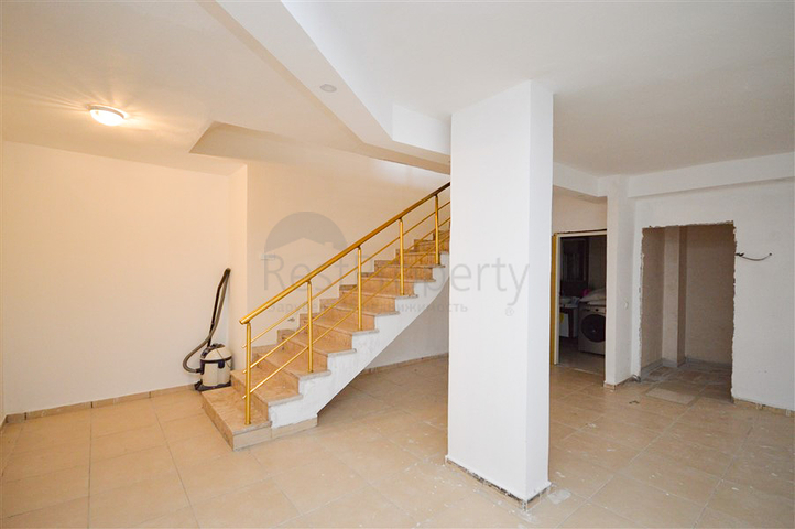 Villa in Sith 4+1 mit kleinem Garten und Meer- und Bergblick in der malerischen Gegend von Kargicak