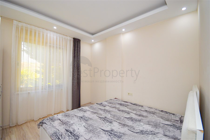 Villa in Sith 4+1 mit kleinem Garten und Meer- und Bergblick in der malerischen Gegend von Kargicak