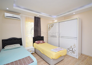 Villa in Sith 4+1 mit kleinem Garten und Meer- und Bergblick in der malerischen Gegend von Kargicak